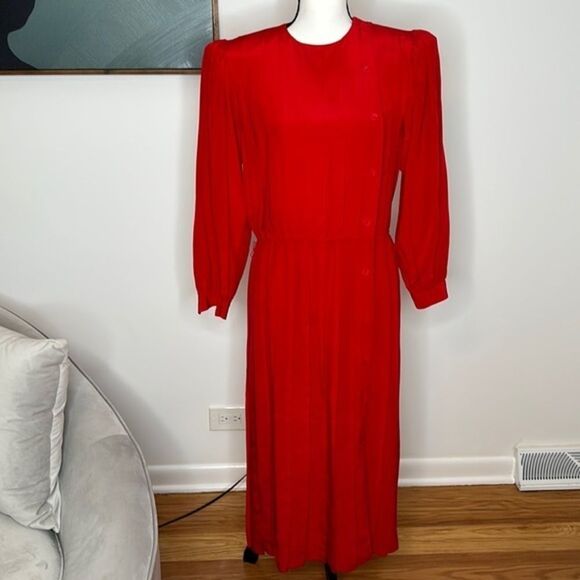 Vintage Argenti Red Silk Dress, 8 - Picture 1 of 11